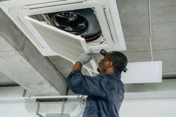 مراحل تركيب مروحة الشفط الخارجي لمنع ارتداد الهواء