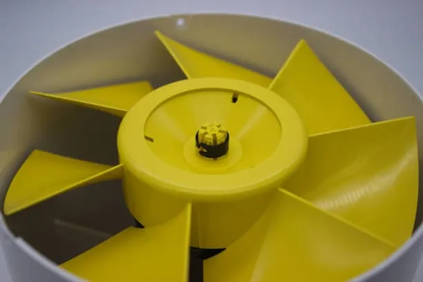 مقاسات مراوح الشفط واستخداماتها المنزلية والصناعية 3 مروحة شفط حديد 25 لمن تناسب وكيف تختار الدكت المناسب؟