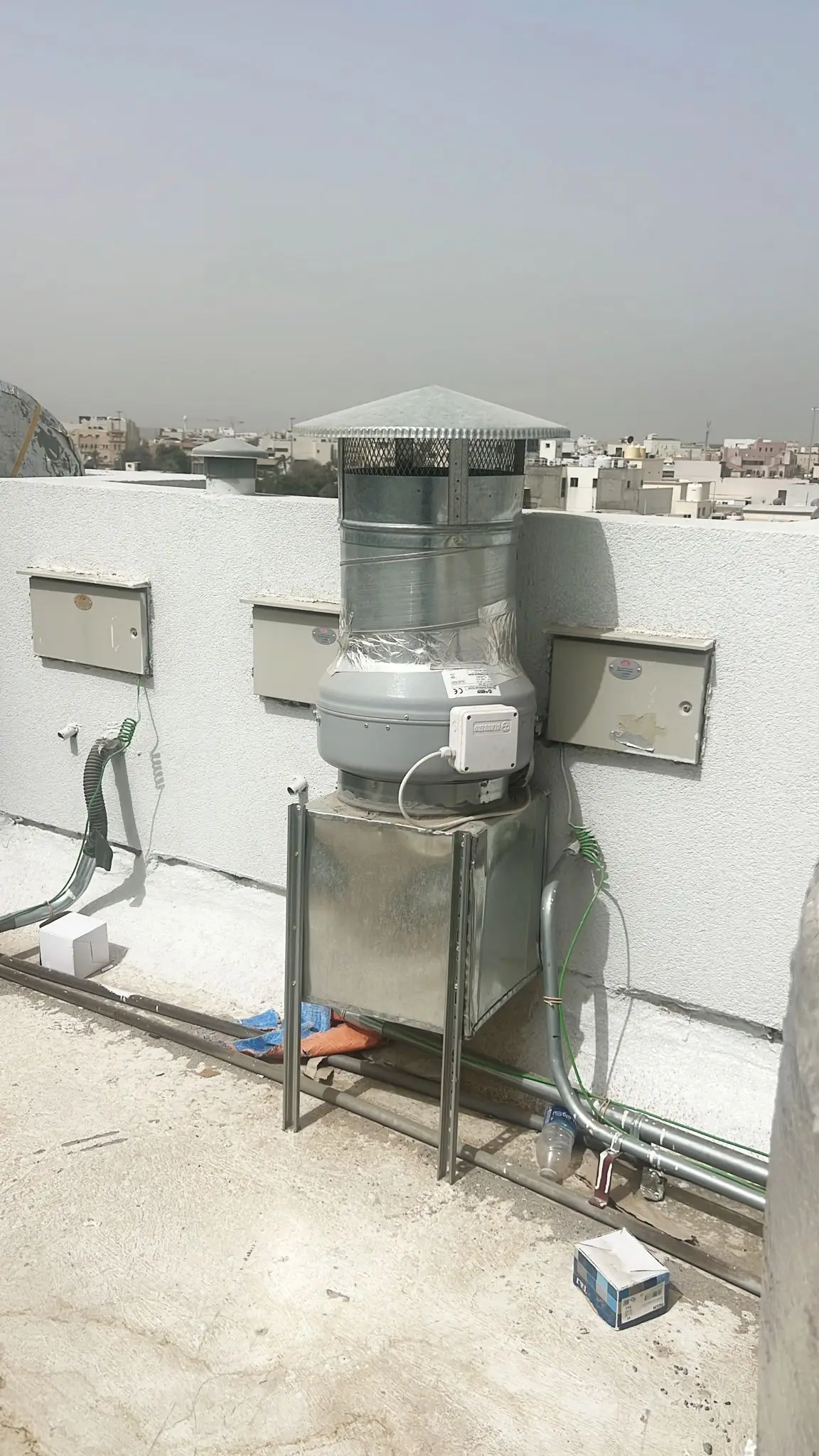 تركيب واستبدال مراوح Blauberg CENTRO M وCENTRO MZ – مواقع متعددة في الكويت