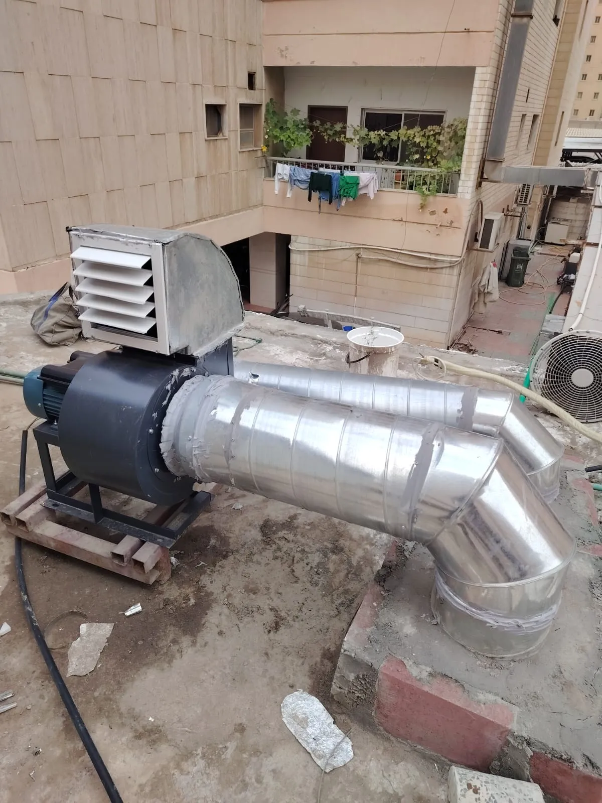 تطوير وتقوية نظام التهوية – مطعم محلي بمراوح ALPA CEF-N وCEF-Y (2)