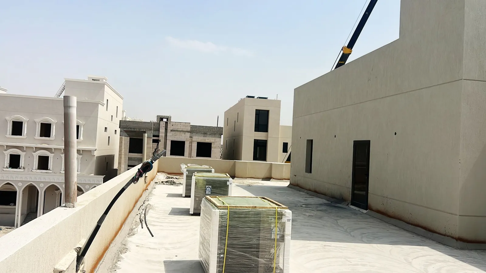 YORK Split AC & Central Ventilation for a Residential Property in Al-Mutlaa — توريد وتركيب تكييف سبلت YORK مع تهوية مركزية لقسيمة في المطلاع