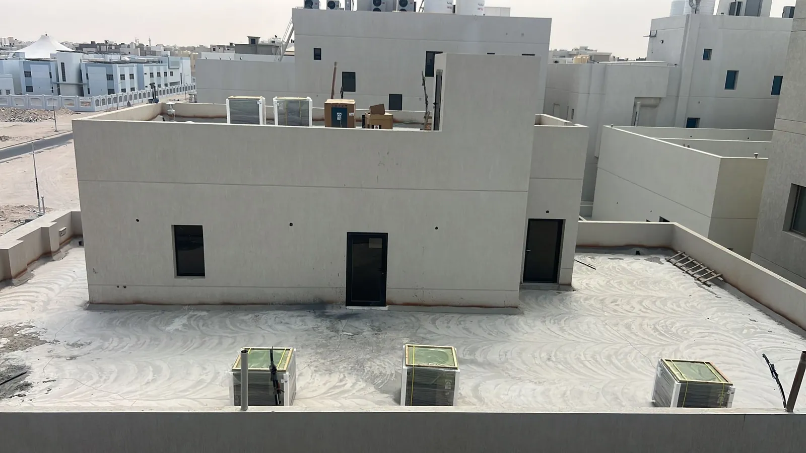 YORK Split AC & Central Ventilation for a Residential Property in Al-Mutlaa — توريد وتركيب تكييف سبلت YORK مع تهوية مركزية لقسيمة في المطلاع
