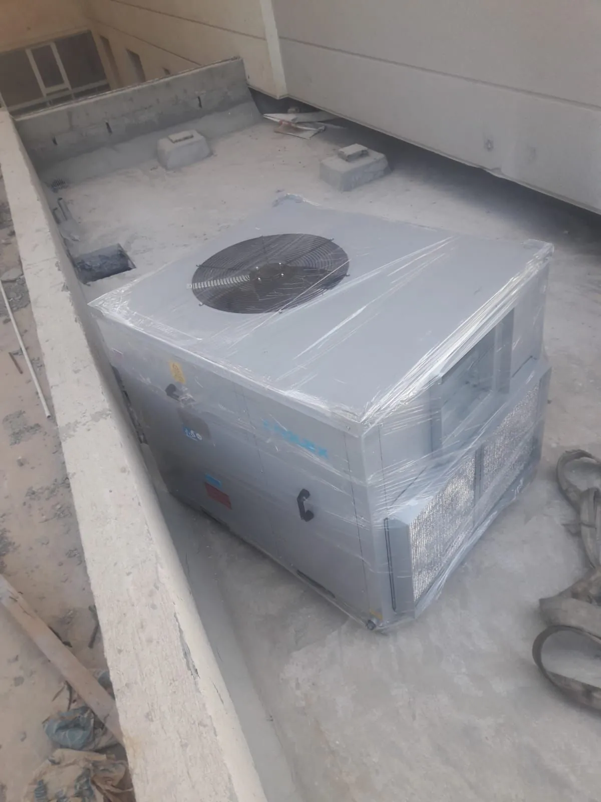 Coolex Rooftop Package AC Supply & Installation Across Multiple Kuwait Projects — توريد وتركيب وحدات Coolex Package لمشاريع متعددة في الكويت