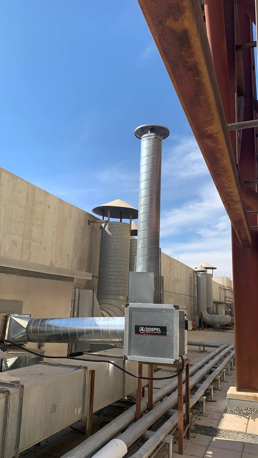 Kitchen Hood & Ventilation System for a Restaurant at The Avenues – Shuwaikh — تركيب شفاط مطبخ ومنظومة تهوية لمطعم في مجمع الأفنيوس – الشويخ