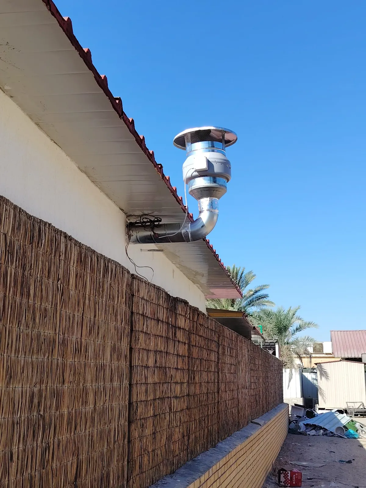Residential Ventilation System with Ceiling Grilles & External Exhaust Duct – Kuwait — تركيب نظام تهوية منزلية بفتحات سقفية ومجرى تصريف خارجي – الكويت